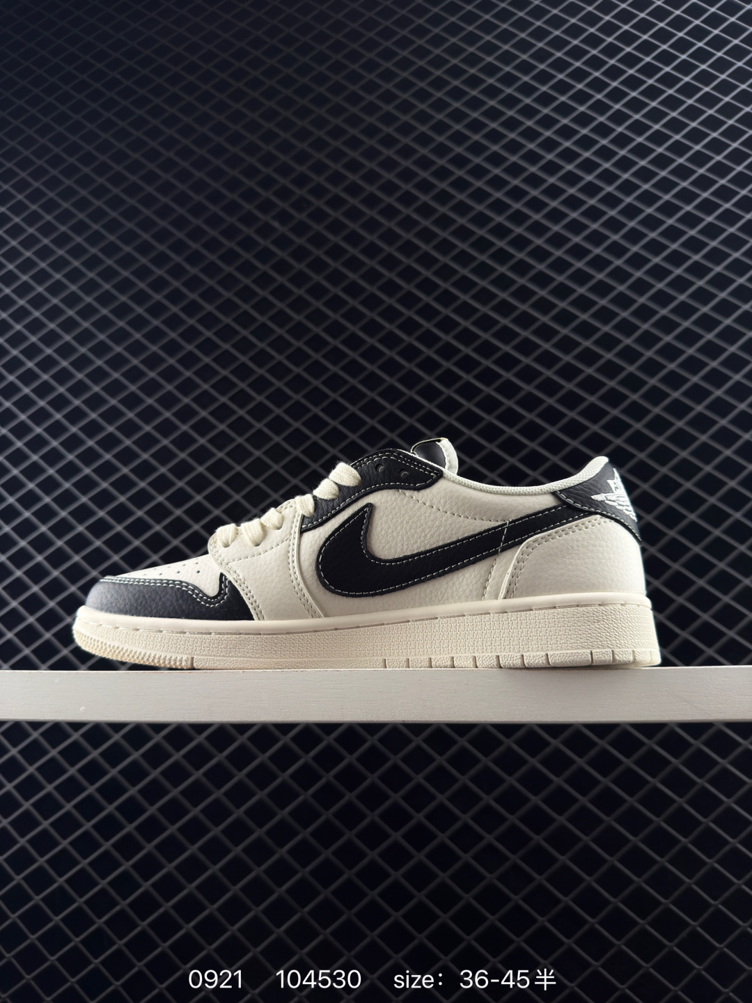 Travis Scott x Air Jordan 1 ” Reverse Mocha “